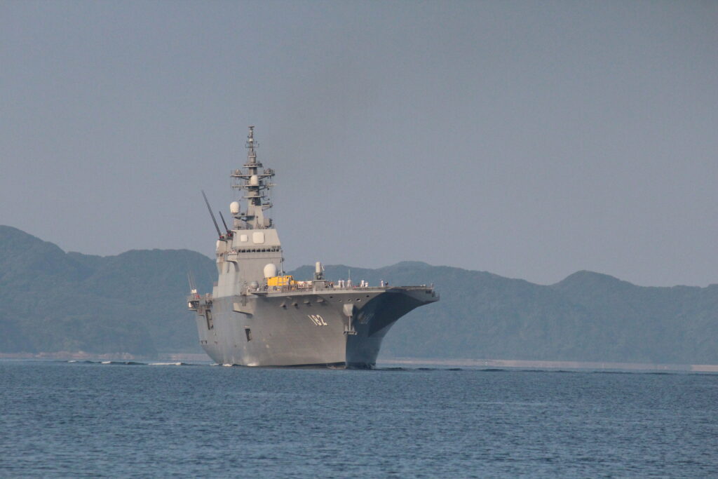 ヘリコプター搭載護衛艦（DDH） いせ